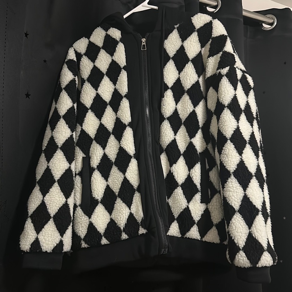 Black&White Teddy Jacket Size M